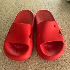 Tory Burch,Red Slides, EXCELLENT condition, wore 1x, women 6, clean out closet